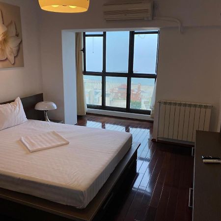 Magic Blue Sea Apartment Constanta Exterior photo
